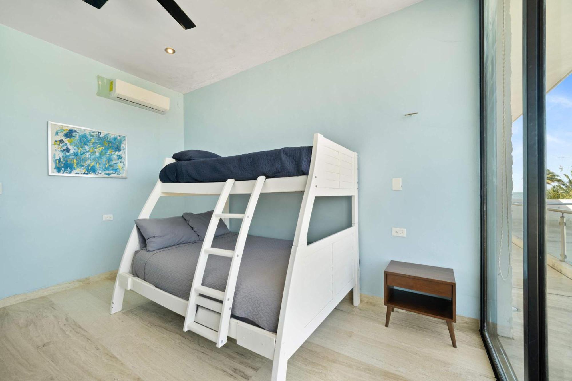 Beachfront Coco Modern Designer House By Peninsula Stays San Crisanto Εξωτερικό φωτογραφία
